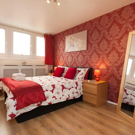 Victoria Centre Apartments In The Victoria Centre Shopping Centre - Nottingham City Centre - 24 Hour Access - Most Central Location, Kitchen - Sunday Check-Out 1Pm - Opposite Hilton By Restaurants & Shops - Outdoor Parking Cars Or Vans Five Pounds A Bagian luar foto