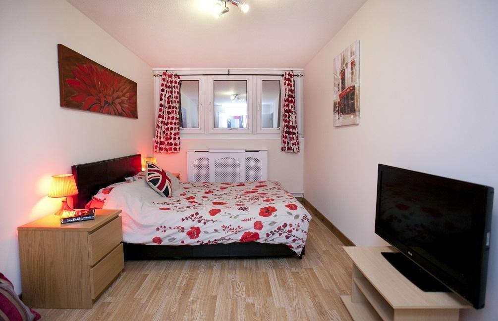 Victoria Centre Apartments In The Victoria Centre Shopping Centre - Nottingham City Centre - 24 Hour Access - Most Central Location, Kitchen - Sunday Check-Out 1Pm - Opposite Hilton By Restaurants & Shops - Outdoor Parking Cars Or Vans Five Pounds A Bagian luar foto