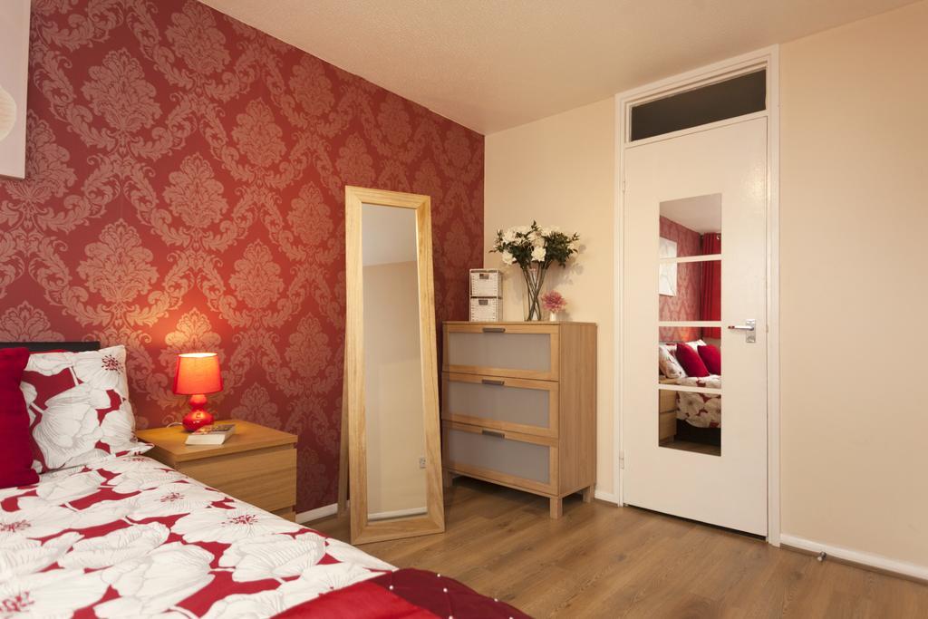 Victoria Centre Apartments In The Victoria Centre Shopping Centre - Nottingham City Centre - 24 Hour Access - Most Central Location, Kitchen - Sunday Check-Out 1Pm - Opposite Hilton By Restaurants & Shops - Outdoor Parking Cars Or Vans Five Pounds A Bagian luar foto