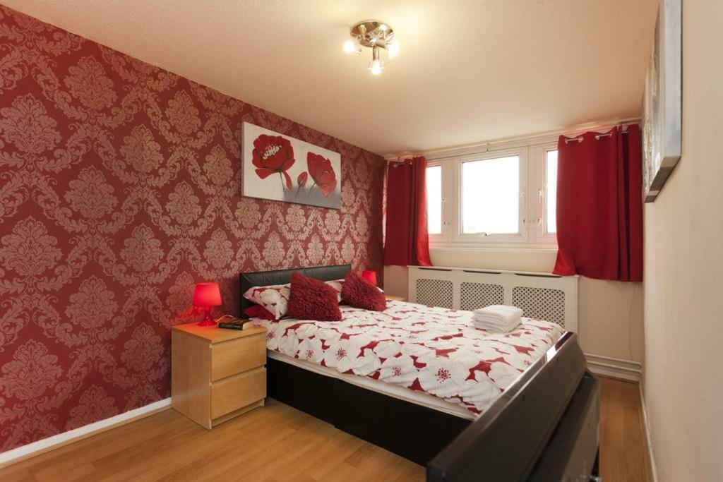 Victoria Centre Apartments In The Victoria Centre Shopping Centre - Nottingham City Centre - 24 Hour Access - Most Central Location, Kitchen - Sunday Check-Out 1Pm - Opposite Hilton By Restaurants & Shops - Outdoor Parking Cars Or Vans Five Pounds A Bagian luar foto